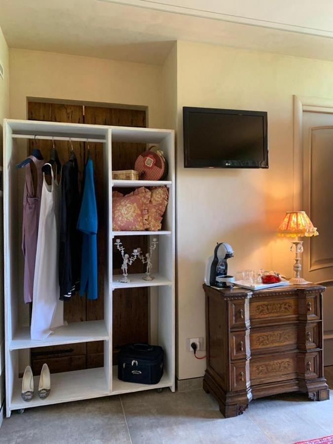 Le Lanterne Bed & Breakfast Villa d'Alme Bagian luar foto