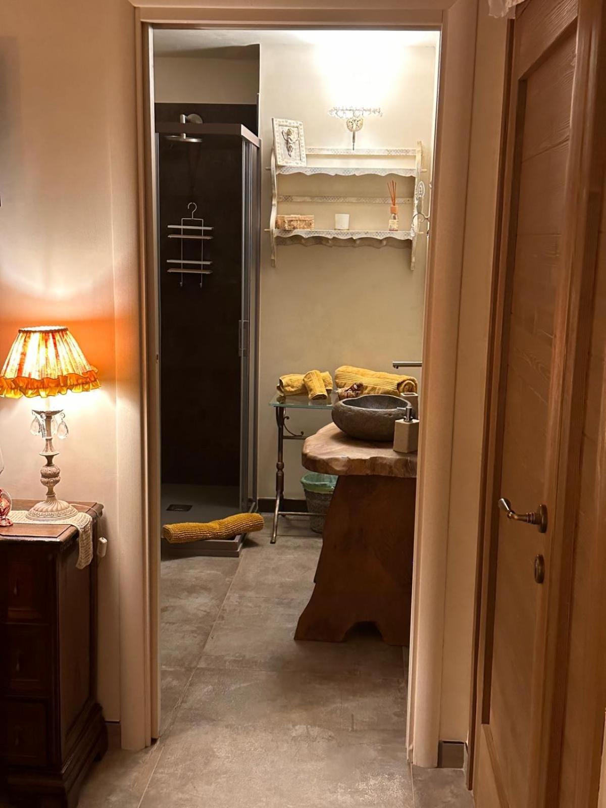 Le Lanterne Bed & Breakfast Villa d'Alme Bagian luar foto
